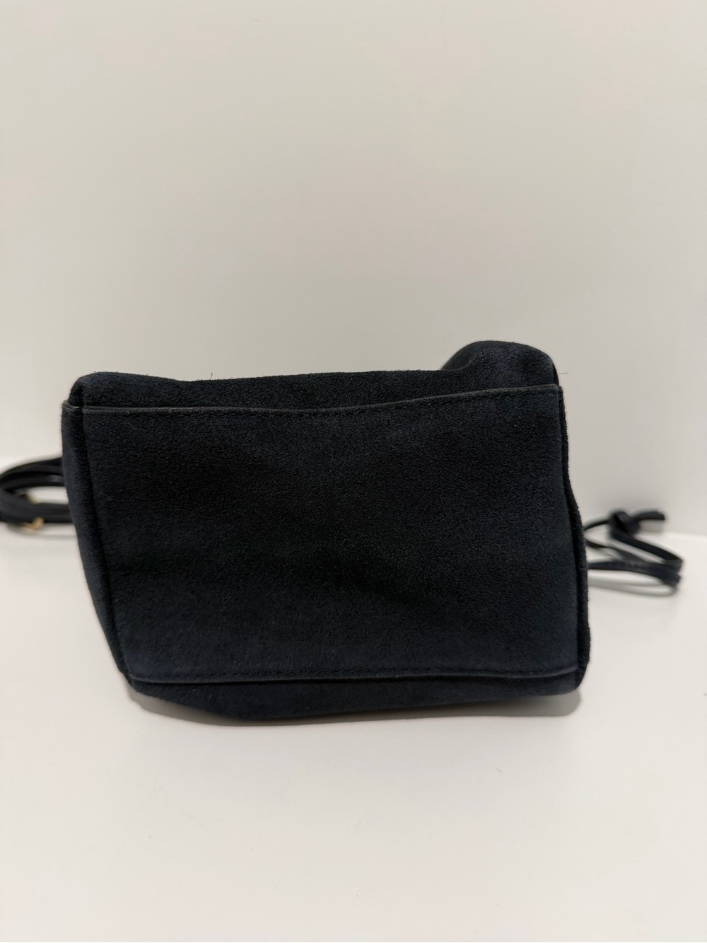 NEW Madewell The Mini Drawstring Crossbody Bucket Bag in deep indigo suede NW512 - Picture 8 of 10